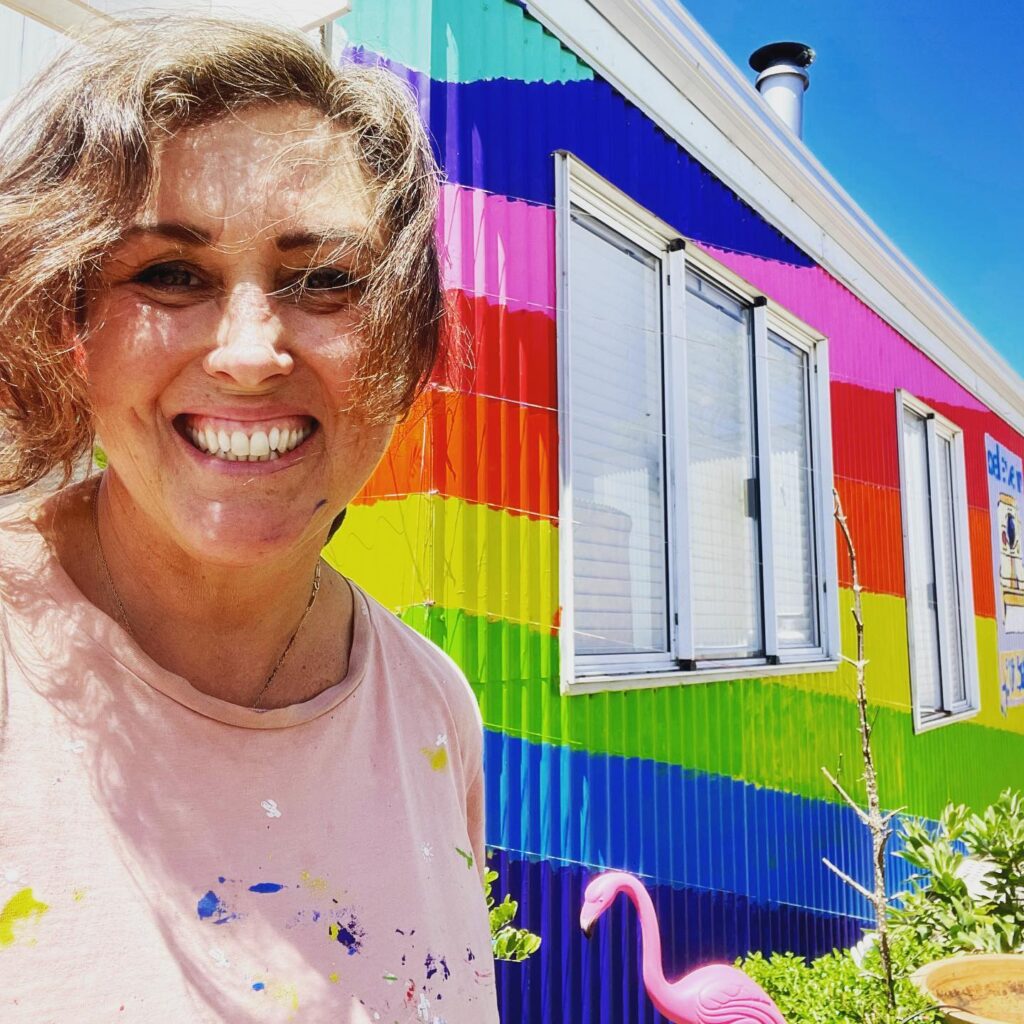 The Glampavan Margaret River mural with artist Anita Revel